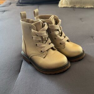 Toddler Girls Size 6 Gold Zip Up Boots - NWOT